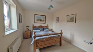 MAIN BEDROOM- click for photo gallery